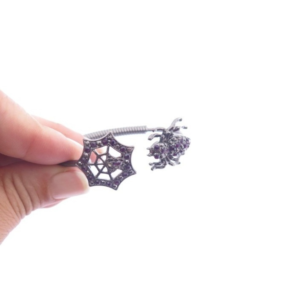 Spider Web Red Rhinestone‎ Cuff Bracelet - Picture 3 of 4